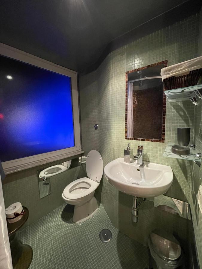נאפולי Galleria Umberto I Luxury Apartment מראה חיצוני תמונה